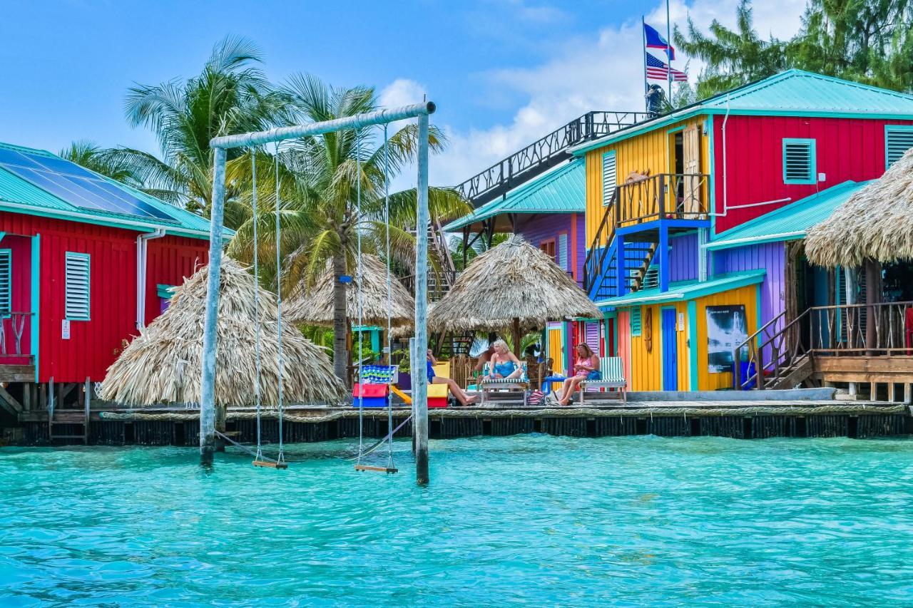 King Lewey'S Island Resort Placencia エクステリア 写真